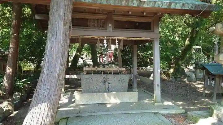 鎭國守國神社の手水舎