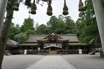 大神神社の本殿・本堂