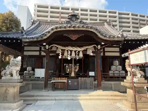 富島神社の{uncategorized: "未分類", other: "その他", undefined: "問題あり", building: "その他建物", grave: "お墓", sacred_gate: "鳥居", guardian: "狛犬", statue: "像", buddha: "仏像", history: "歴史", nature: "自然", garden: "庭園", animal: "動物", pagoda: "塔", temizu: "手水舎", mountain_gate: "山門・神門", sanctuary: "本殿・本堂", subordinate: "末社・摂社", art: "芸術", scenery: "景色", jizo: "地蔵", ema: "絵馬", goshuin: "御朱印", omikuji: "おみくじ", items: "授与品その他", amulet: "お守り", goshuincho: "御朱印帳", eats: "食事", festival: "お祭り", votive_dance: "神楽", shichigosan: "七五三参", wedding: "結婚式", experience: "体験その他", initially: "初詣", around: "周辺", anti_infection: "感染症対策"}