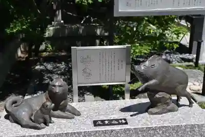 行田八幡神社の{uncategorized: "未分類", other: "その他", undefined: "問題あり", building: "その他建物", grave: "お墓", sacred_gate: "鳥居", guardian: "狛犬", statue: "像", buddha: "仏像", history: "歴史", nature: "自然", garden: "庭園", animal: "動物", pagoda: "塔", temizu: "手水舎", mountain_gate: "山門・神門", sanctuary: "本殿・本堂", subordinate: "末社・摂社", art: "芸術", scenery: "景色", jizo: "地蔵", ema: "絵馬", goshuin: "御朱印", omikuji: "おみくじ", items: "授与品その他", amulet: "お守り", goshuincho: "御朱印帳", eats: "食事", festival: "お祭り", votive_dance: "神楽", shichigosan: "七五三参", wedding: "結婚式", experience: "体験その他", initially: "初詣", around: "周辺", anti_infection: "感染症対策"}