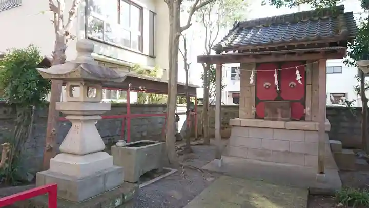 魅稲荷神社(静岡県)