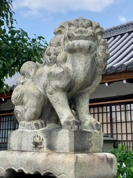 六孫王神社の狛犬