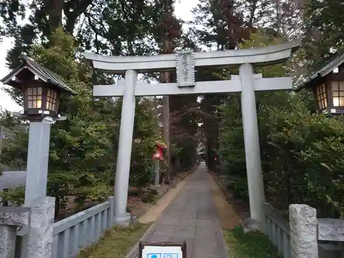 廣幡八幡宮の鳥居