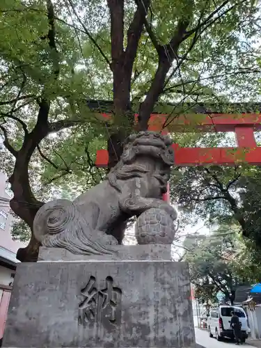花園神社の狛犬