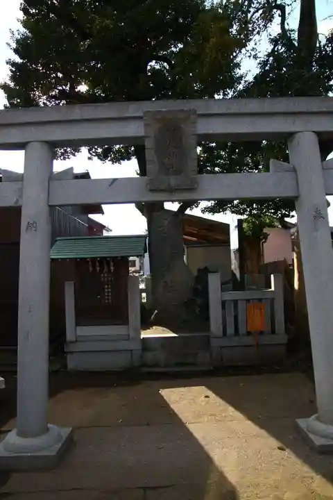 芳川神社(埼玉県)