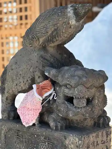 北海道神宮頓宮の狛犬