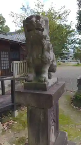 石刀神社の狛犬