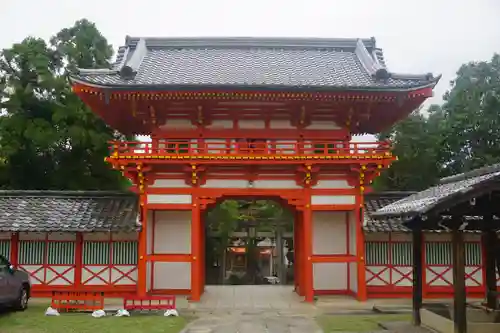 新日吉神宮の山門・神門