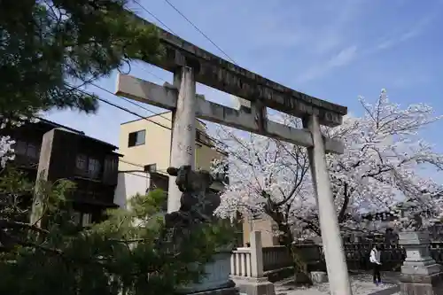 宇多須神社の鳥居