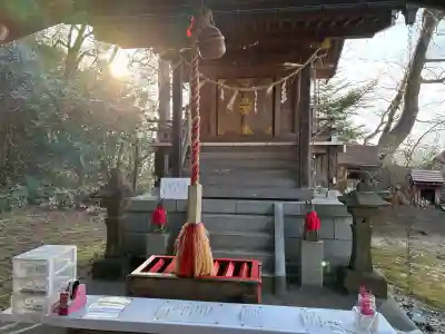 穴蔵神社の{uncategorized: "未分類", other: "その他", undefined: "問題あり", building: "その他建物", grave: "お墓", sacred_gate: "鳥居", guardian: "狛犬", statue: "像", buddha: "仏像", history: "歴史", nature: "自然", garden: "庭園", animal: "動物", pagoda: "塔", temizu: "手水舎", mountain_gate: "山門・神門", sanctuary: "本殿・本堂", subordinate: "末社・摂社", art: "芸術", scenery: "景色", jizo: "地蔵", ema: "絵馬", goshuin: "御朱印", omikuji: "おみくじ", items: "授与品その他", amulet: "お守り", goshuincho: "御朱印帳", eats: "食事", festival: "お祭り", votive_dance: "神楽", shichigosan: "七五三参", wedding: "結婚式", experience: "体験その他", initially: "初詣", around: "周辺", anti_infection: "感染症対策"}