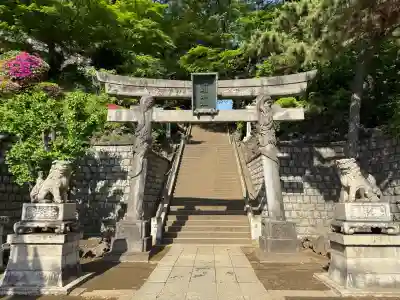 品川神社の鳥居