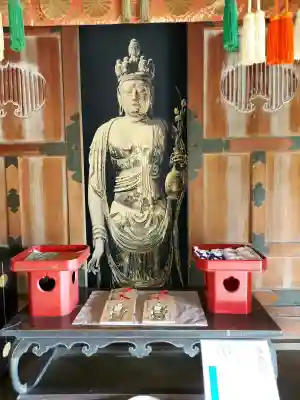 聖林寺の{uncategorized: "未分類", other: "その他", undefined: "問題あり", building: "その他建物", grave: "お墓", sacred_gate: "鳥居", guardian: "狛犬", statue: "像", buddha: "仏像", history: "歴史", nature: "自然", garden: "庭園", animal: "動物", pagoda: "塔", temizu: "手水舎", mountain_gate: "山門・神門", sanctuary: "本殿・本堂", subordinate: "末社・摂社", art: "芸術", scenery: "景色", jizo: "地蔵", ema: "絵馬", goshuin: "御朱印", omikuji: "おみくじ", items: "授与品その他", amulet: "お守り", goshuincho: "御朱印帳", eats: "食事", festival: "お祭り", votive_dance: "神楽", shichigosan: "七五三参", wedding: "結婚式", experience: "体験その他", initially: "初詣", around: "周辺", anti_infection: "感染症対策"}