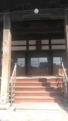 宝蓮坊の本殿・本堂