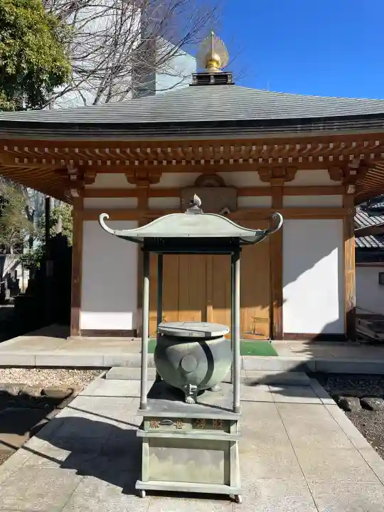 大泉寺の{uncategorized: "未分類", other: "その他", undefined: "問題あり", building: "その他建物", grave: "お墓", sacred_gate: "鳥居", guardian: "狛犬", statue: "像", buddha: "仏像", history: "歴史", nature: "自然", garden: "庭園", animal: "動物", pagoda: "塔", temizu: "手水舎", mountain_gate: "山門・神門", sanctuary: "本殿・本堂", subordinate: "末社・摂社", art: "芸術", scenery: "景色", jizo: "地蔵", ema: "絵馬", goshuin: "御朱印", omikuji: "おみくじ", items: "授与品その他", amulet: "お守り", goshuincho: "御朱印帳", eats: "食事", festival: "お祭り", votive_dance: "神楽", shichigosan: "七五三参", wedding: "結婚式", experience: "体験その他", initially: "初詣", around: "周辺", anti_infection: "感染症対策"}