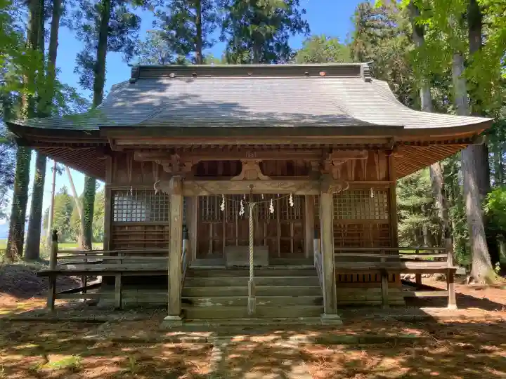 温泉神社(実取)の本殿・本堂