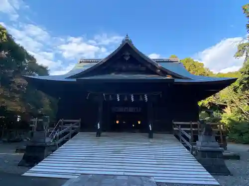 府八幡宮の本殿