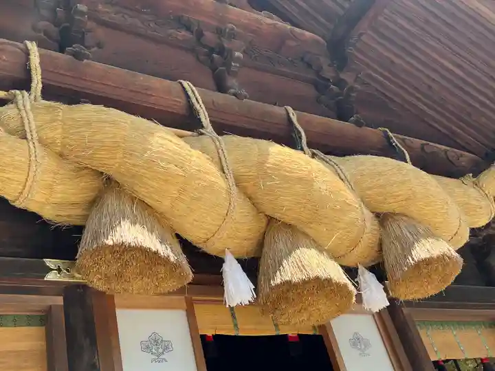 諏訪大社下社秋宮の本殿・本堂