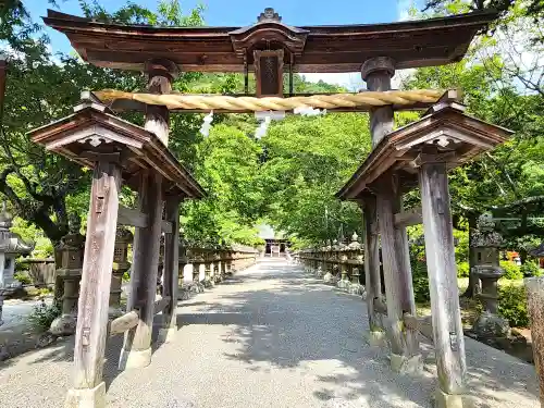 大歳金刀比羅神社の鳥居