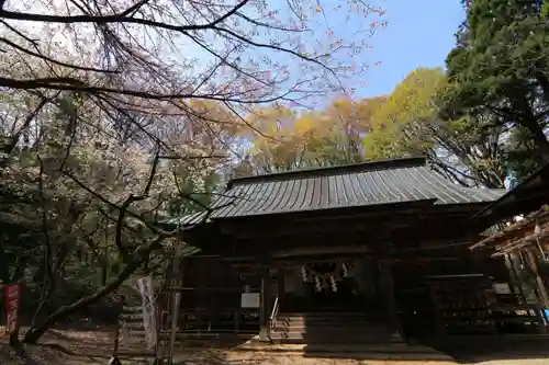 磐椅神社の本殿