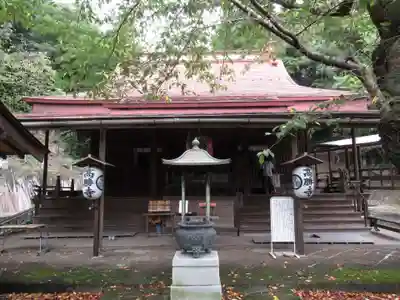 岩舟山高勝寺の本殿・本堂