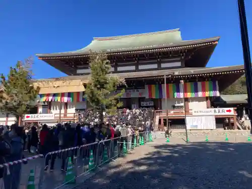 成田山新勝寺の{uncategorized: "未分類", other: "その他", undefined: "問題あり", building: "その他建物", grave: "お墓", sacred_gate: "鳥居", guardian: "狛犬", statue: "像", buddha: "仏像", history: "歴史", nature: "自然", garden: "庭園", animal: "動物", pagoda: "塔", temizu: "手水舎", mountain_gate: "山門・神門", sanctuary: "本殿・本堂", subordinate: "末社・摂社", art: "芸術", scenery: "景色", jizo: "地蔵", ema: "絵馬", goshuin: "御朱印", omikuji: "おみくじ", items: "授与品その他", amulet: "お守り", goshuincho: "御朱印帳", eats: "食事", festival: "お祭り", votive_dance: "神楽", shichigosan: "七五三参", wedding: "結婚式", experience: "体験その他", initially: "初詣", around: "周辺", anti_infection: "感染症対策"}