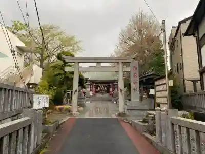 当代島稲荷神社の{uncategorized: "未分類", other: "その他", undefined: "問題あり", building: "その他建物", grave: "お墓", sacred_gate: "鳥居", guardian: "狛犬", statue: "像", buddha: "仏像", history: "歴史", nature: "自然", garden: "庭園", animal: "動物", pagoda: "塔", temizu: "手水舎", mountain_gate: "山門・神門", sanctuary: "本殿・本堂", subordinate: "末社・摂社", art: "芸術", scenery: "景色", jizo: "地蔵", ema: "絵馬", goshuin: "御朱印", omikuji: "おみくじ", items: "授与品その他", amulet: "お守り", goshuincho: "御朱印帳", eats: "食事", festival: "お祭り", votive_dance: "神楽", shichigosan: "七五三参", wedding: "結婚式", experience: "体験その他", initially: "初詣", around: "周辺", anti_infection: "感染症対策"}