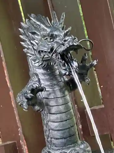 月寒神社の手水舎