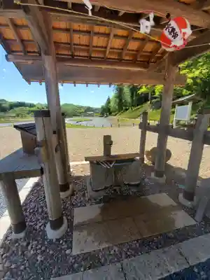 樺崎八幡宮の手水舎