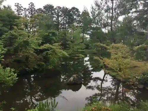 等持院の庭園