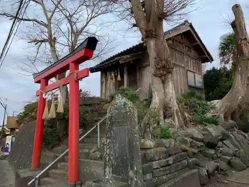 稲荷神社の鳥居