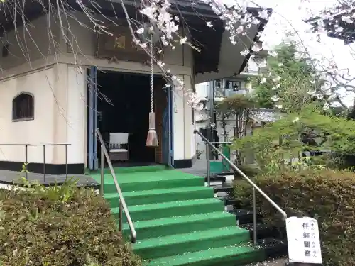 栽松院の{uncategorized: "未分類", other: "その他", undefined: "問題あり", building: "その他建物", grave: "お墓", sacred_gate: "鳥居", guardian: "狛犬", statue: "像", buddha: "仏像", history: "歴史", nature: "自然", garden: "庭園", animal: "動物", pagoda: "塔", temizu: "手水舎", mountain_gate: "山門・神門", sanctuary: "本殿・本堂", subordinate: "末社・摂社", art: "芸術", scenery: "景色", jizo: "地蔵", ema: "絵馬", goshuin: "御朱印", omikuji: "おみくじ", items: "授与品その他", amulet: "お守り", goshuincho: "御朱印帳", eats: "食事", festival: "お祭り", votive_dance: "神楽", shichigosan: "七五三参", wedding: "結婚式", experience: "体験その他", initially: "初詣", around: "周辺", anti_infection: "感染症対策"}