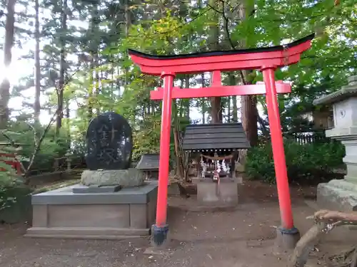 日高神社の末社・摂社
