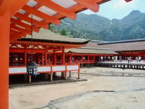 厳島神社の建物その他