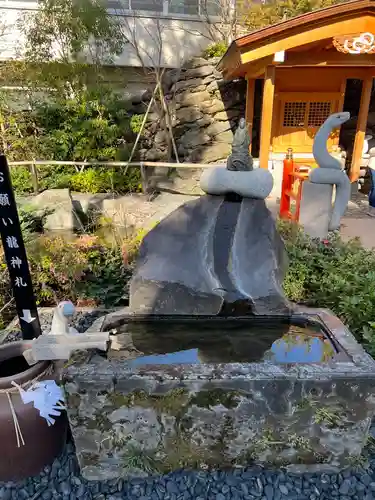 蛇窪神社の手水