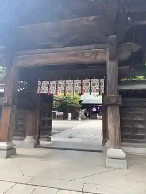 宇都宮二荒山神社の山門・神門
