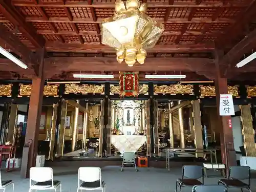 弘願寺の本殿・本堂