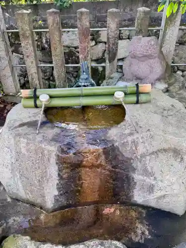 興玉神社の{uncategorized: "未分類", other: "その他", undefined: "問題あり", building: "その他建物", grave: "お墓", sacred_gate: "鳥居", guardian: "狛犬", statue: "像", buddha: "仏像", history: "歴史", nature: "自然", garden: "庭園", animal: "動物", pagoda: "塔", temizu: "手水舎", mountain_gate: "山門・神門", sanctuary: "本殿・本堂", subordinate: "末社・摂社", art: "芸術", scenery: "景色", jizo: "地蔵", ema: "絵馬", goshuin: "御朱印", omikuji: "おみくじ", items: "授与品その他", amulet: "お守り", goshuincho: "御朱印帳", eats: "食事", festival: "お祭り", votive_dance: "神楽", shichigosan: "七五三参", wedding: "結婚式", experience: "体験その他", initially: "初詣", around: "周辺", anti_infection: "感染症対策"}