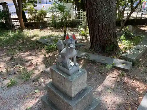 喜多向稲荷社の狛犬