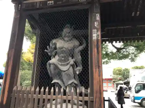 宝仙寺の像