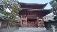 中央寺の山門・神門