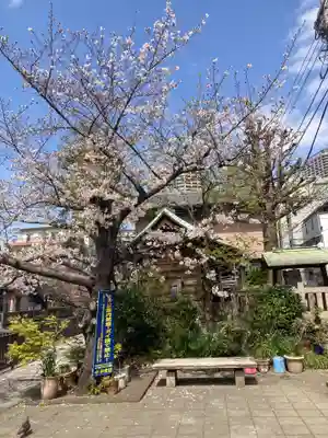於咲稲荷神社・波除(浪除)稲荷神社(東京都)
