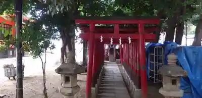 花園神社の鳥居