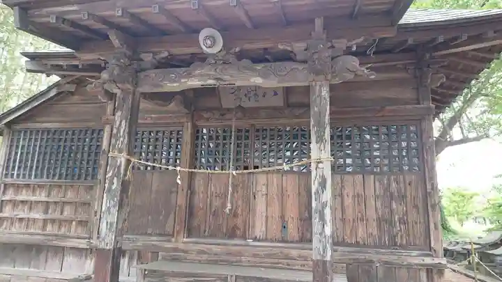 八幡宮の本殿・本堂