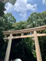 明治神宮の{uncategorized: "未分類", other: "その他", undefined: "問題あり", building: "その他建物", grave: "お墓", sacred_gate: "鳥居", guardian: "狛犬", statue: "像", buddha: "仏像", history: "歴史", nature: "自然", garden: "庭園", animal: "動物", pagoda: "塔", temizu: "手水舎", mountain_gate: "山門・神門", sanctuary: "本殿・本堂", subordinate: "末社・摂社", art: "芸術", scenery: "景色", jizo: "地蔵", ema: "絵馬", goshuin: "御朱印", omikuji: "おみくじ", items: "授与品その他", amulet: "お守り", goshuincho: "御朱印帳", eats: "食事", festival: "お祭り", votive_dance: "神楽", shichigosan: "七五三参", wedding: "結婚式", experience: "体験その他", initially: "初詣", around: "周辺", anti_infection: "感染症対策"}