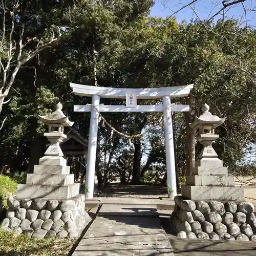 三輪神社の鳥居