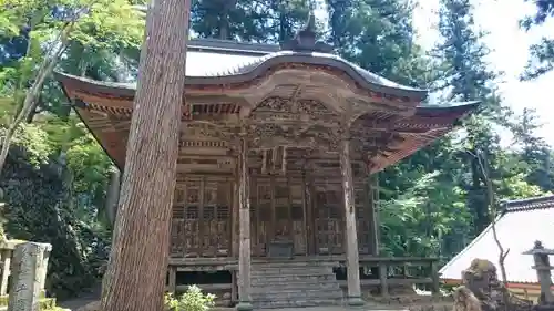 華厳寺の本殿・本堂