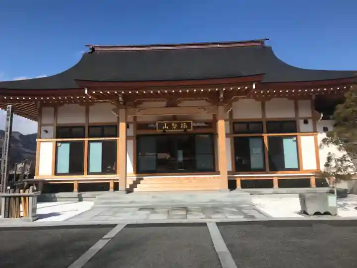 大慈寺の本殿・本堂