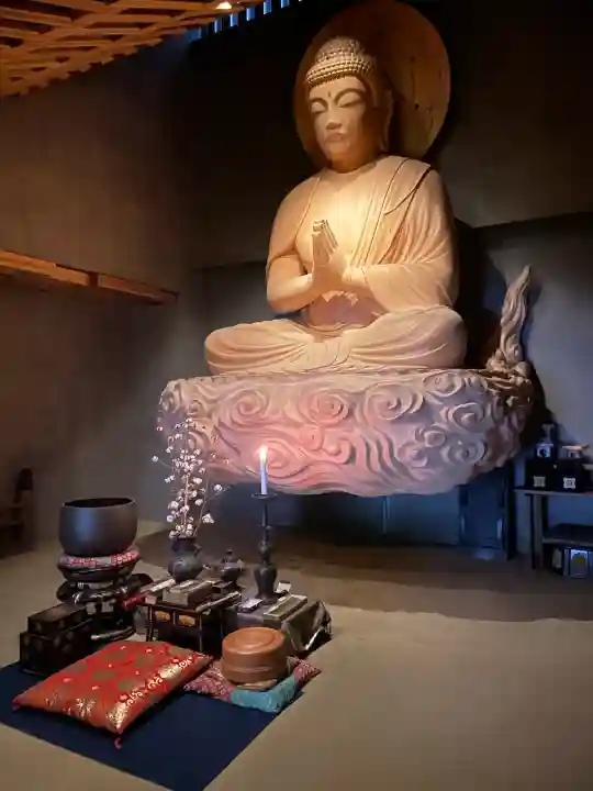 仙行寺の{uncategorized: "未分類", other: "その他", undefined: "問題あり", building: "その他建物", grave: "お墓", sacred_gate: "鳥居", guardian: "狛犬", statue: "像", buddha: "仏像", history: "歴史", nature: "自然", garden: "庭園", animal: "動物", pagoda: "塔", temizu: "手水舎", mountain_gate: "山門・神門", sanctuary: "本殿・本堂", subordinate: "末社・摂社", art: "芸術", scenery: "景色", jizo: "地蔵", ema: "絵馬", goshuin: "御朱印", omikuji: "おみくじ", items: "授与品その他", amulet: "お守り", goshuincho: "御朱印帳", eats: "食事", festival: "お祭り", votive_dance: "神楽", shichigosan: "七五三参", wedding: "結婚式", experience: "体験その他", initially: "初詣", around: "周辺", anti_infection: "感染症対策"}