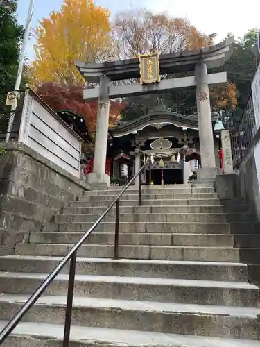 石川町諏訪神社の鳥居