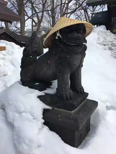 札幌諏訪神社の狛犬